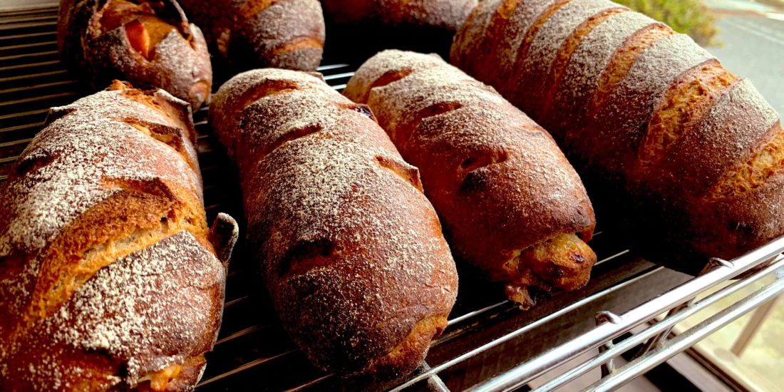 金柑とくるみのライ麦パン